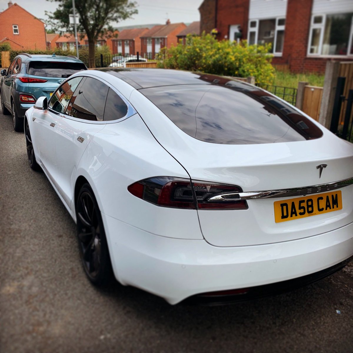 DashcamsLtd's tweet photo. Blog install update for #Dashcam install in #Manchester  in a #Kona #EV https://t.co/b21DQ5cGiQ https://t.co/bivQ0GzKo7