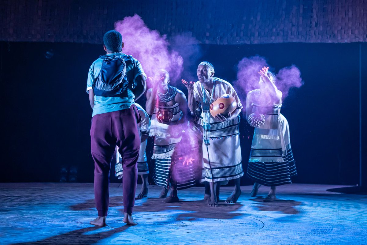 youngvictheatre's tweet photo. All remaining performances of #YVTREE are now SOLD OUT. We'll be operating a returns queue at box office from one hour ahead of all remaining performances until Saturday ππΎ
https://t.co/PcCENrW1xJ https://t.co/C73vY74I9x