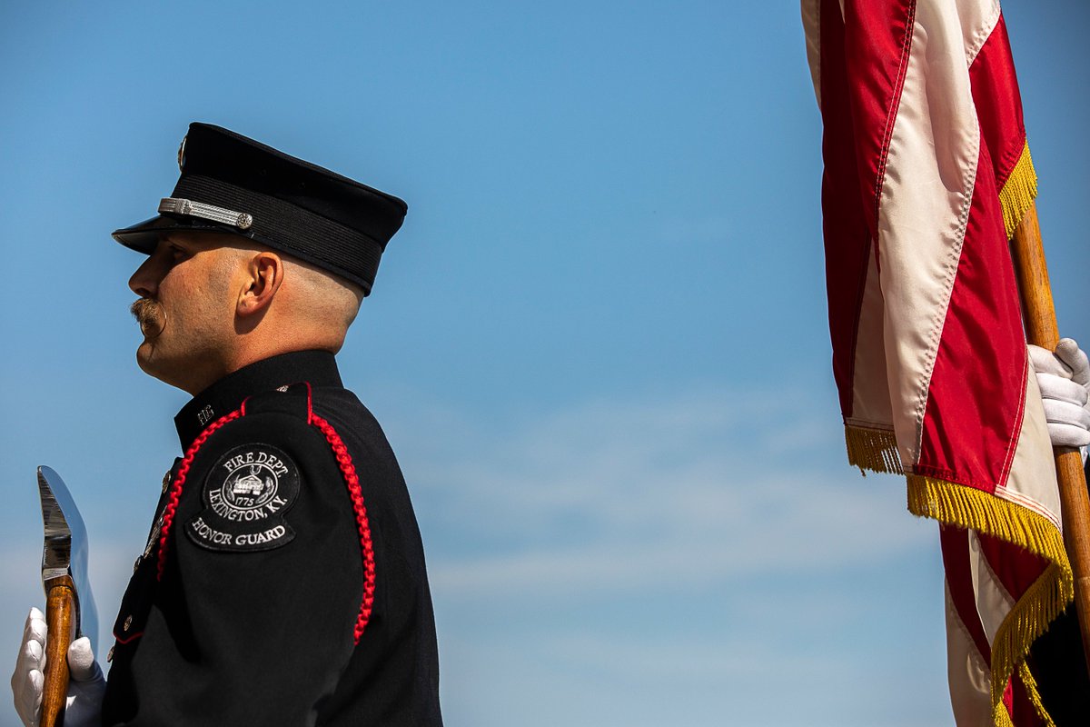 Ryan C. Hermens tweet media