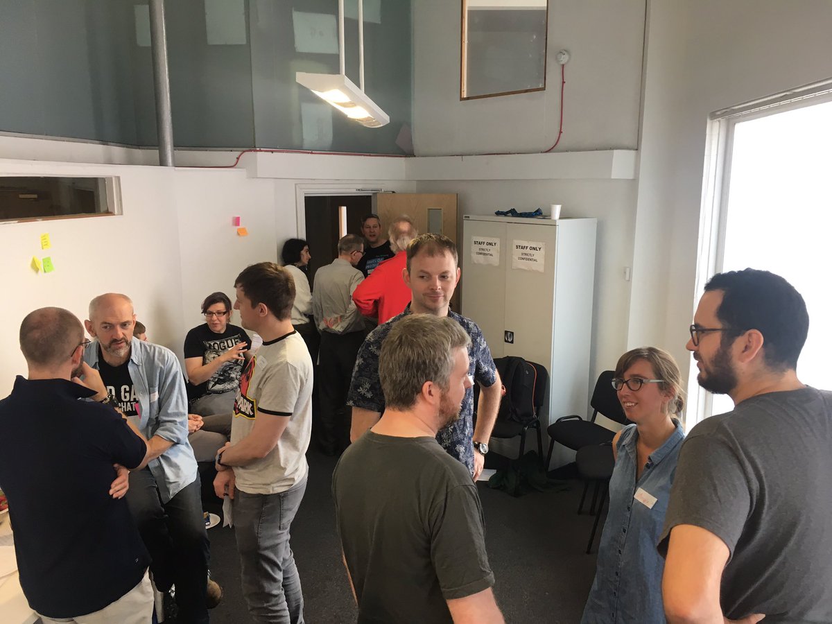 stuffByBez's tweet image. Chit chat, breakfast

#BGDevCon