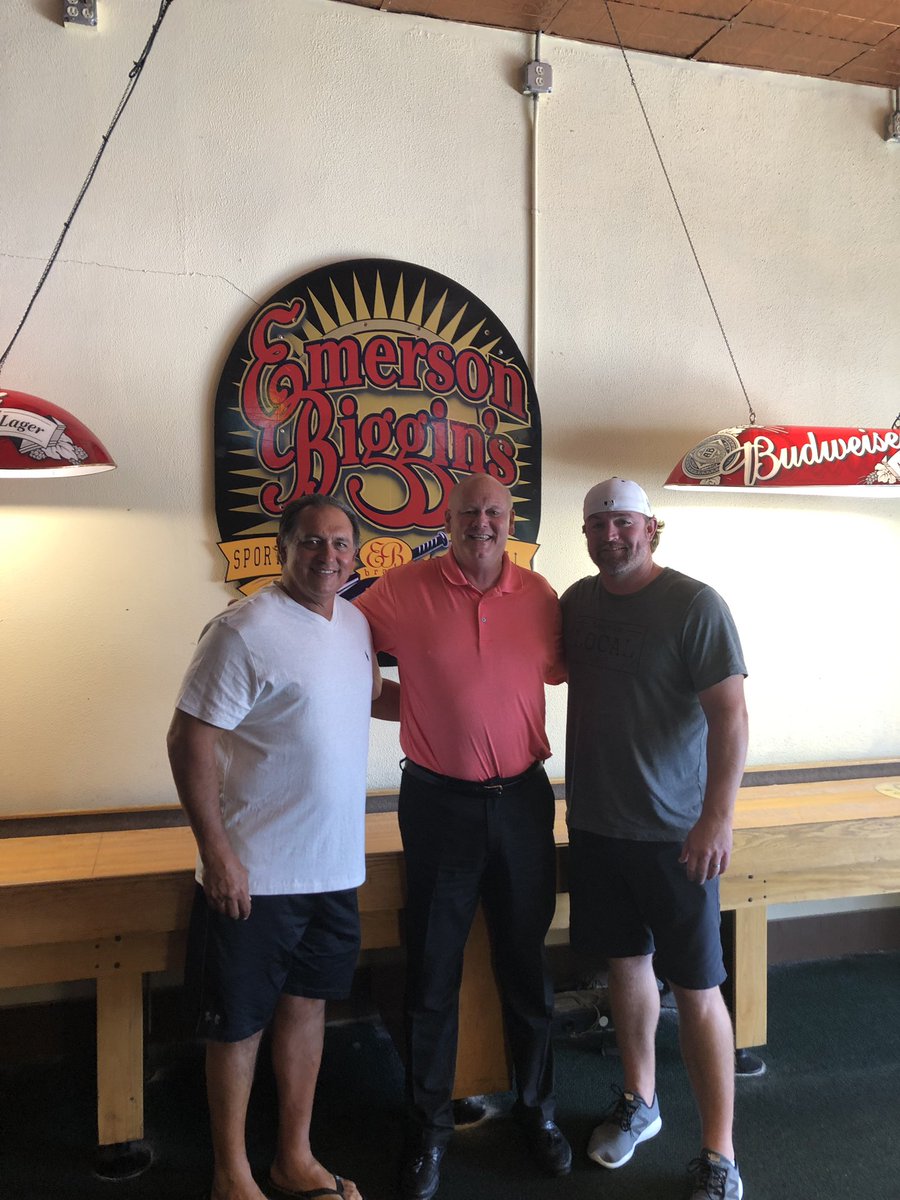 BrentKemnitz's tweet photo. Great catching up with Shocker Baseball ⚾️ Alums. Big Thank You to Luis Lopez and Nate Robertson for their continued support #watchus #ShockerBaseball https://t.co/Q6zSv5VKZk