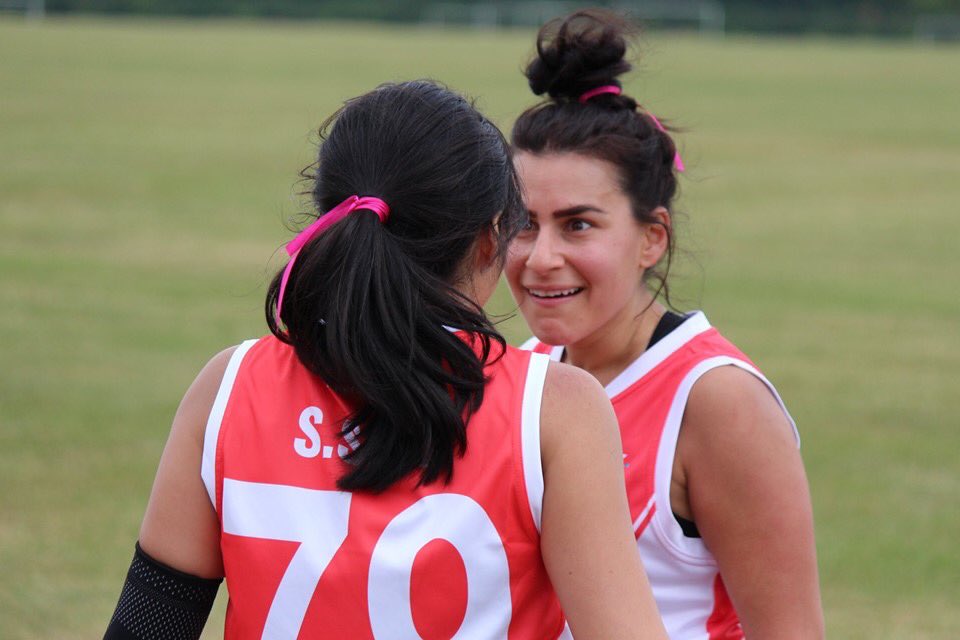 London Swans AFL tweet media