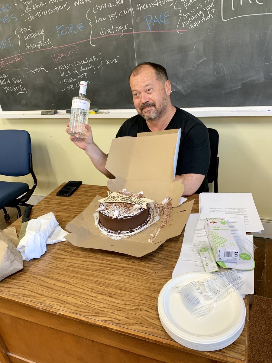 senorlansburgh's tweet image. Early celebration of the incredible @alexanderchee ‘s bday (one day early). So honored to be the Fellow in his workshop at #breadloaf this year. #blwc19