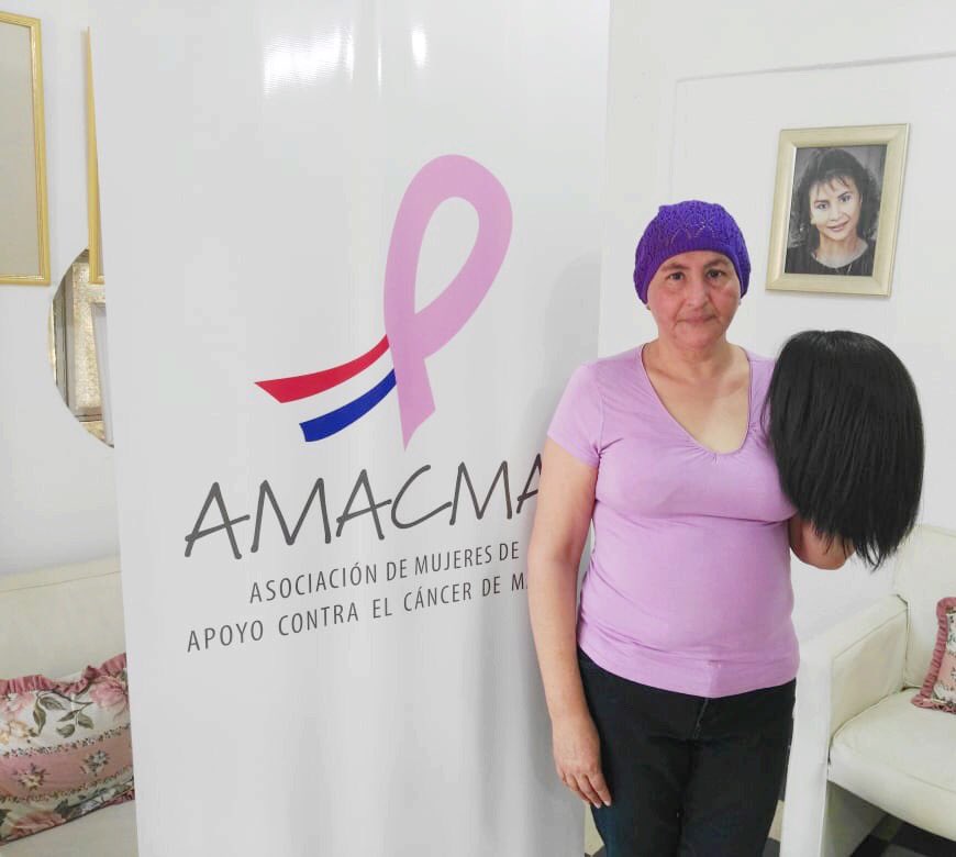 amacmapy's tweet photo. “No podemos controlar el viento, pero sí ajustar las velas.”
Y acá la tenemos a Elisa ajustando las velas de su propia vida ♥️♥️♥️♥️♥️
Felices por ella y con ella 💘💘💘💘💘💘
#amacma #pelucas #donación #guerreras https://t.co/ZmLB8bVO58