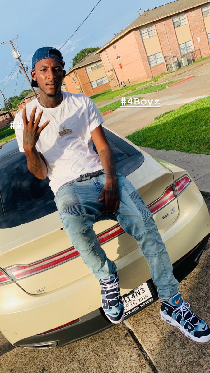 4BoyzShoota's tweet photo. #FreeC4VE #FreeGunna #Free14K #FreeKB #FreeCkash #FreeTello #FreeThaWholeFam 💰💰💰 https://t.co/nzNe83K6gT