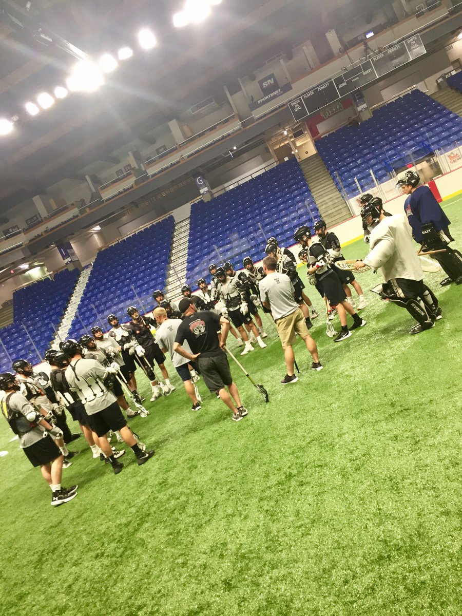 MaryLalancette's tweet photo. The @JrANorthmen are back at it this morning! Getting ready for the #MintoCup2019 Finals starting tomorrow night! #HornsUp #MintoChasing https://t.co/ASHUeVOMeq