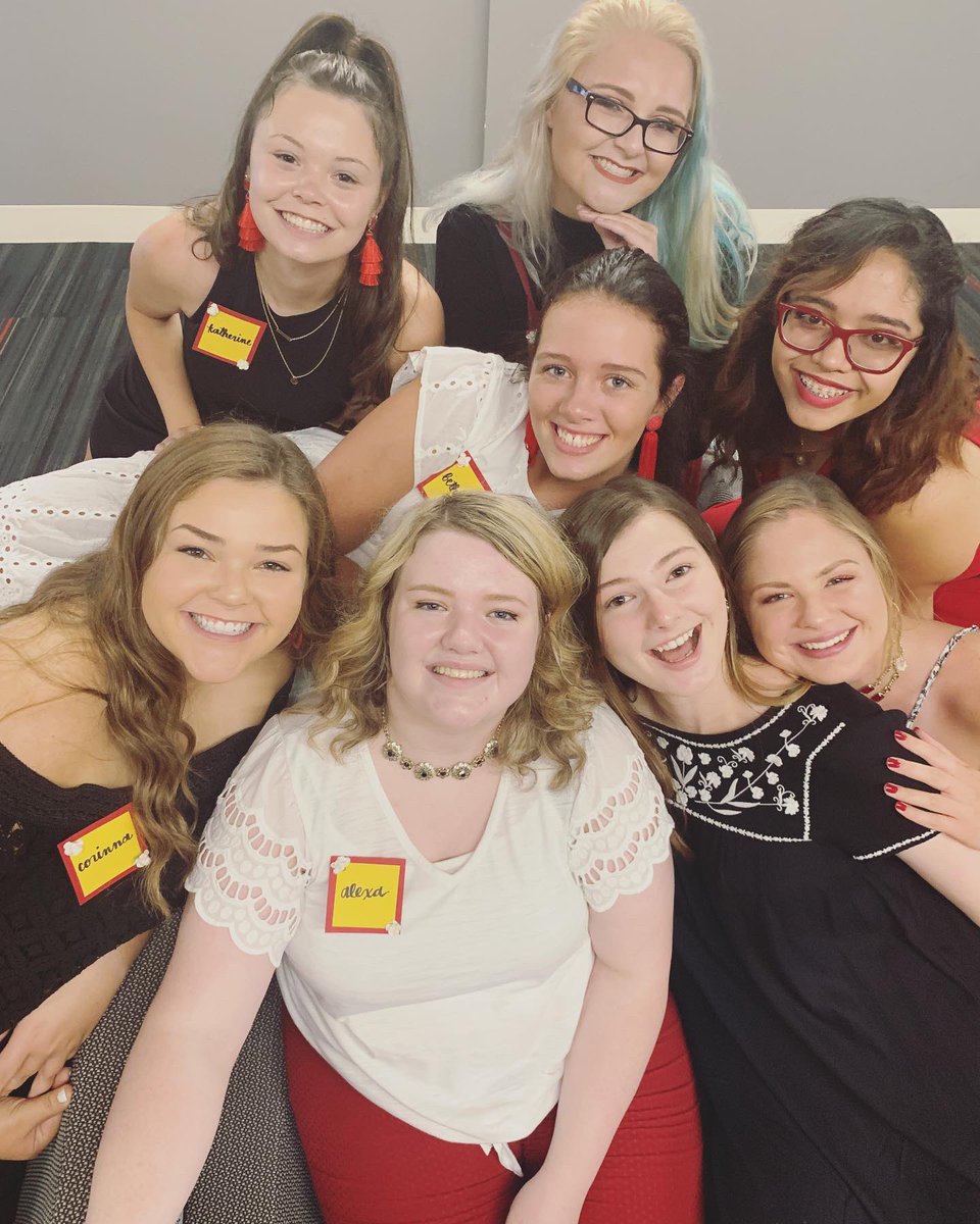 Chi Omega UNO tweet media