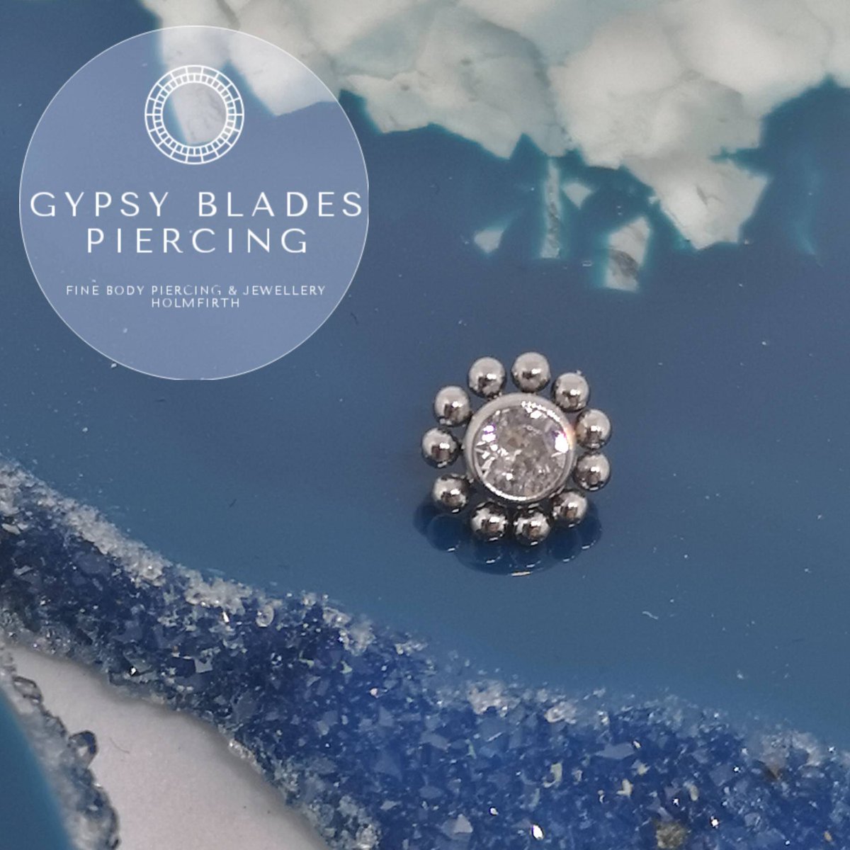 GypsyBlades's tweet photo. #piercing #piercings #professionalpiercing #safepiercing #qualityjewellery #titanium #holmfirth #huddersfield #westyorkshire #ukpiercer #piercingsfordays #photooftheday #picoftheday #earpiercings #earpiercing #cartilagepiercing #bodyjewellery #earrings #bodypiercing #highend https://t.co/09iyVm61uz