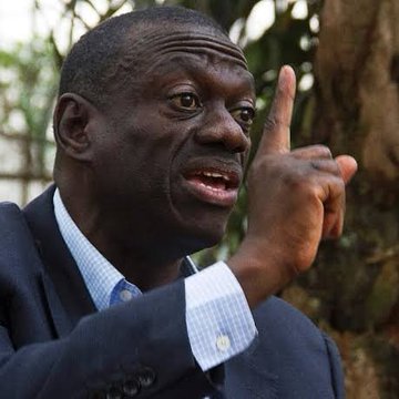 In the future if I ever take the knee and propose to someone's daughter 😍😍.......I expect her to scream and shout " ohh baby " as she is crying  just like it's done in movies 📽️✌️🤗 

Short of that am taking ma ring away😏