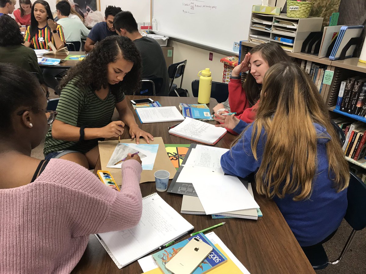 DW131's tweet photo. Discussing a plan for their quilt panels in #ape5 @OPS_Burke https://t.co/FOAEHl9DwB