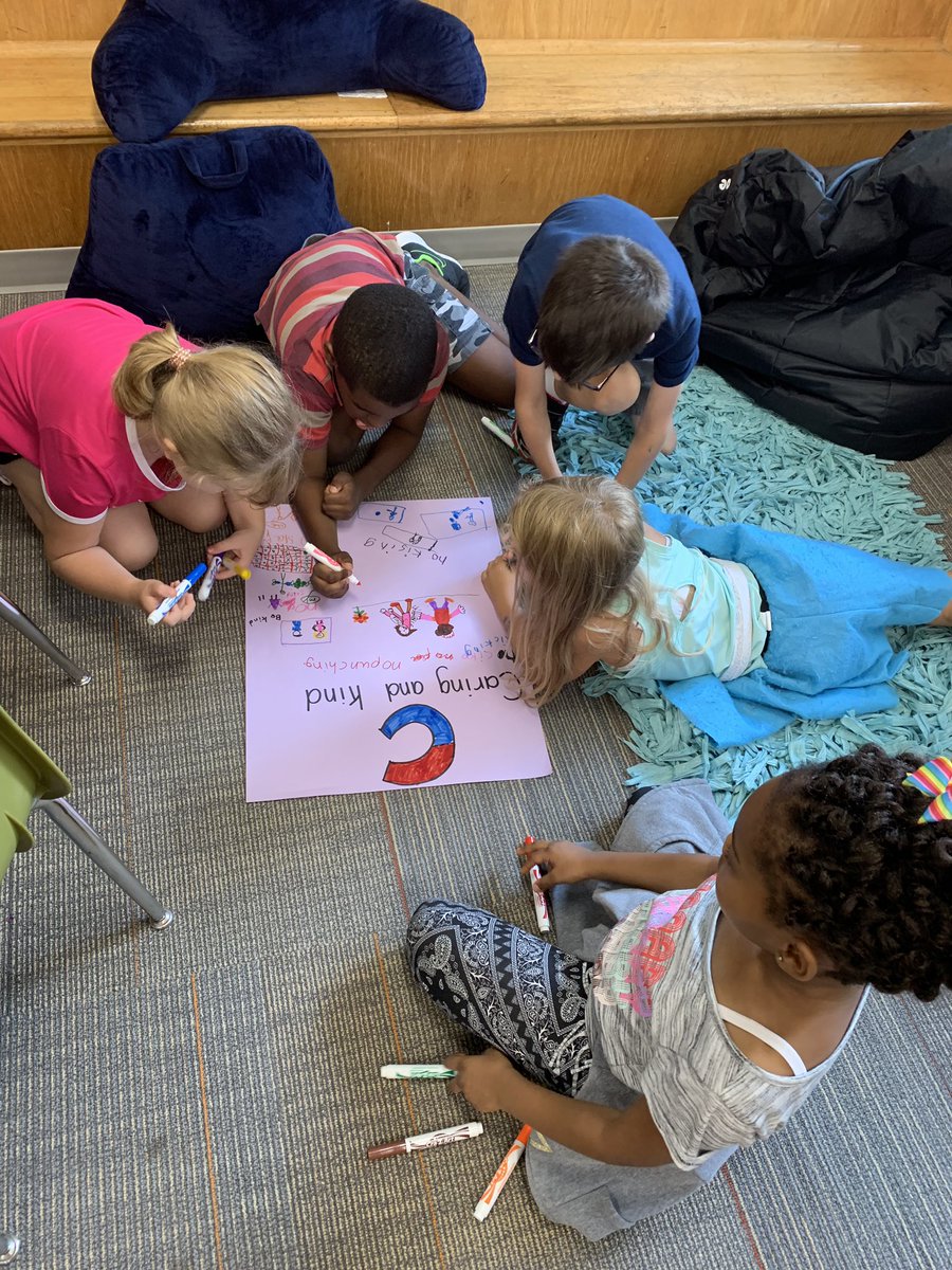 MrsYaro_OPS's tweet photo. Working on posters showing our Crestridge CREW behaviors. #Crestridgevikings #opsproud https://t.co/0C7ZyJeYZd