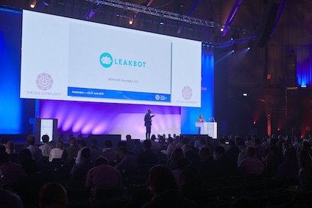 ITCDIAEurope's tweet photo. ‘’Over 50% of the damage causing leaks are actually on the maintenance water supply but 77% of those leaks that we go out to are actually just below 10 milliminute.’’ @LeakBot_HQ

Click here to watch the interview: https://t.co/zTPYVv5iFZ

#DIAAMS https://t.co/JDwLXIcAMt