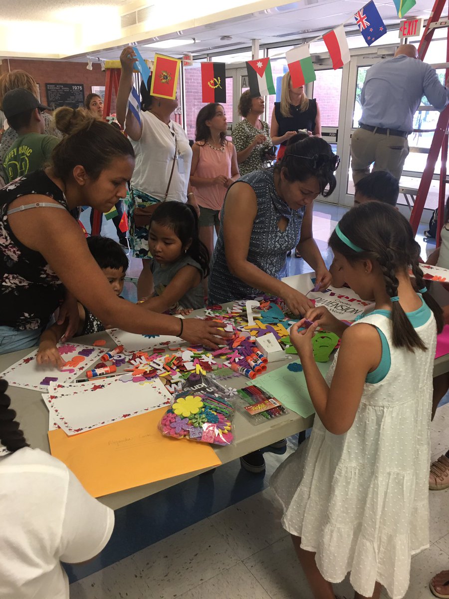 _OpenDoorPolicy's tweet photo. This is what RME is all about! Our #PTO, families &amp; @CCPSpattyburns’ office came together to create a welcoming environment for the students of RME! We may come from different places but we share one school!!! ❤️ #TogetherItsPossible #RMEwins @CCPSPerformance @CCPSk12 #Welcome https://t.co/ZfJjruT8qq