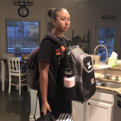 oliviajohnigan's tweet image. The load is real. One in front 🏐, one in back 🏀, one in hand school backpack. Ready to go #NewProfilePic