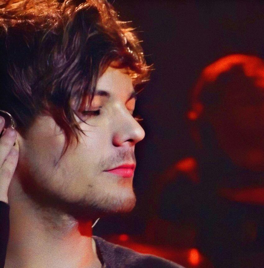 LOUISARCHlVE's tweet photo. https://t.co/S03s1PITaG