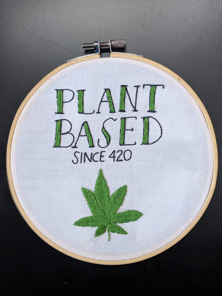 I finished my weed embroidery finally!! 🌿💚 #weed #marijuana #embroidery #handembroidery #potleaf #potleafembroidery #flowerembroidery #pot #art
