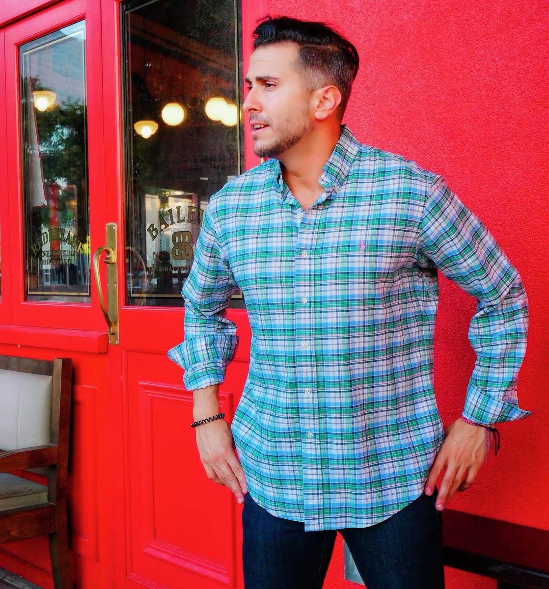 UptownAustin's tweet photo. It's never to early to pick yourself up a cool button-down and #denim for fall days &amp; nights on the town. Our racks are filled w/ the latest in early #fallfashion at amazing prices. #backtoschool2019 #backtoschoolspending #sustainablefashion #backtoschooltips #TXSTMoveIn #txst https://t.co/nKYV819oSF
