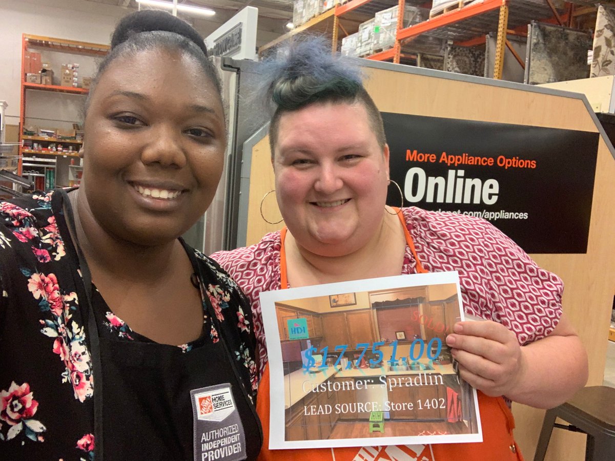 JMHagner's tweet photo. What's Up Team 1402 Celebrating with this banging #ChaChingCheck @HDI_531 #InHomeDesigner Jemariea having a huge impact in Arkansas Yall!  #SetDaLead &amp; she will bring one of these 2 YOU! #MakeoverMagic @Depotman20 @paul_ganz @JuleeEckert @StaceyTank @THDScottG @LAPortelli ✌️💰 https://t.co/esJjhMmIVr