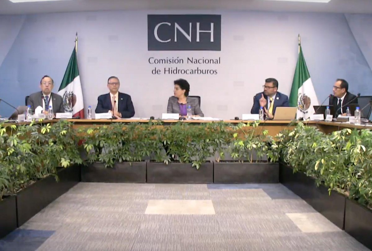 GlobalEnergyMEX's tweet photo. CNH aprueba dos Planes de Desarrollo para Extracción presentados por PEP...
https://t.co/pTwRm2P0Jk
@CNH_MX @Pemex #extracción #PlanesDeDesarrollo #Cibix #Teekit https://t.co/fPFPOcGA7v