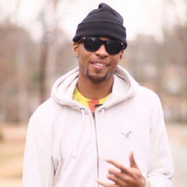 PinkLips06's tweet image. Happy Birthday brother #lldunk #slimdunkin 😇