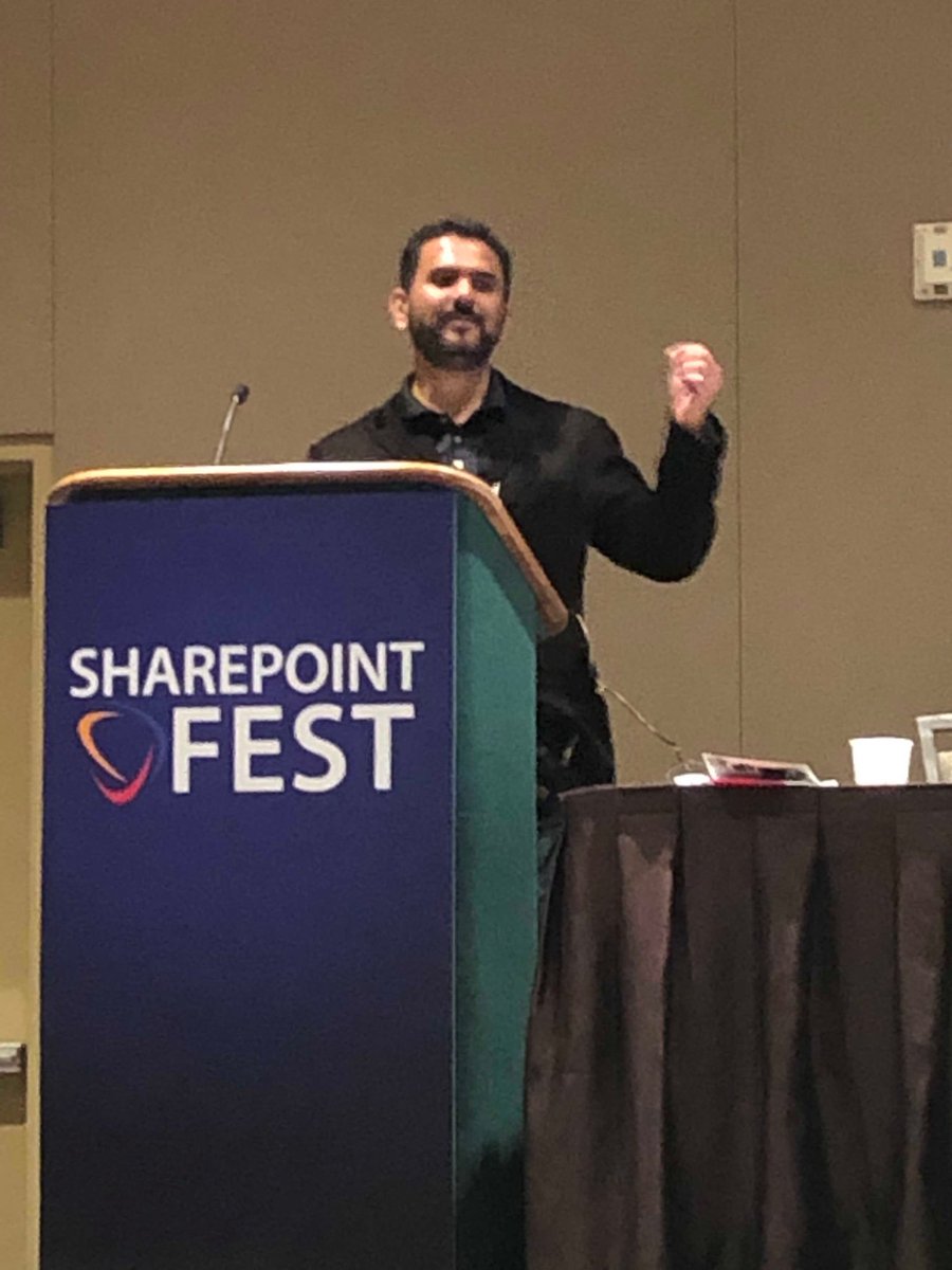 gbrim's tweet photo. Microsoft #Flow as compared to #spdesigner @SharePointFest #spfestsea @pgbhoyar https://t.co/dldHwPZa2l