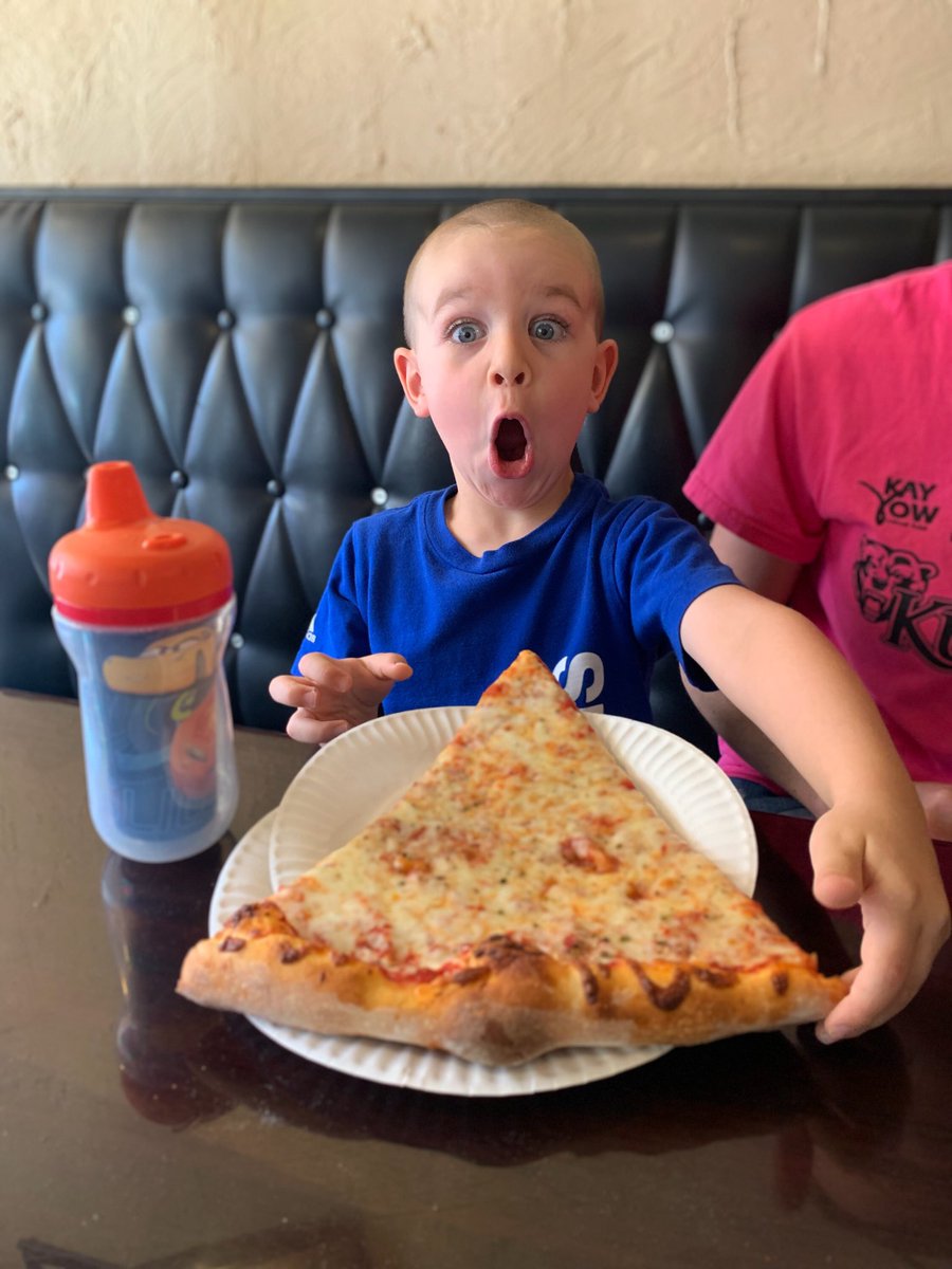 The face you make when the slice is bigger than you think 😱🍕