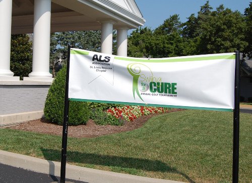 ALS_STLRegion's tweet photo. Thank you to everyone who came out for the Swing for a Cure Golf Tournament yesterday. It was HOT, but a great time. Your support helps people with #ALS live life to the fullest and in the search for a CURE. #ChallengeMe #HotAndHumid #STLSummer https://t.co/f7plqb0lIG