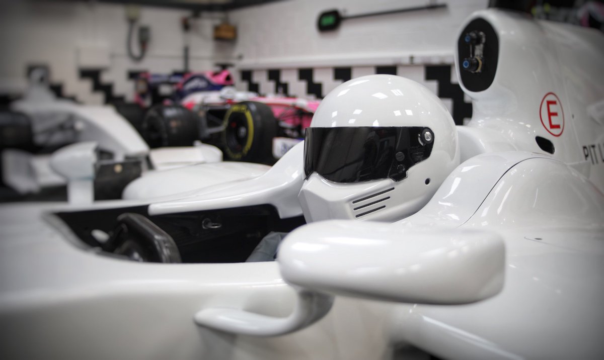 #projectpitlane is now live!
 
Excitement ✔
Adrenaline ✔
 
Changing all 4 wheels of a genuine F1™ car with your team as quickly and accurately as possible with no room for error...✔
 
For more details, take a tour on our website
maxvelocity.events/project-pitlan…
