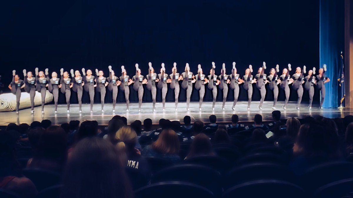 stevensonpom's tweet photo. We loved performing big kickline at Meet the Team night! We also had the chance to see the brand new football field, on which we will have our first halftime performance at tonightโs varsity soccer game. See you there, Spartans! ๐ #UniteSpartanStrong #SHSVP https://t.co/bmLdOhQSA5