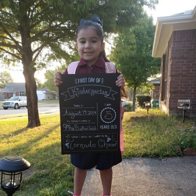 DebraDelRio's tweet photo. #NewProfilePic https://t.co/Vh3WkSFfvW