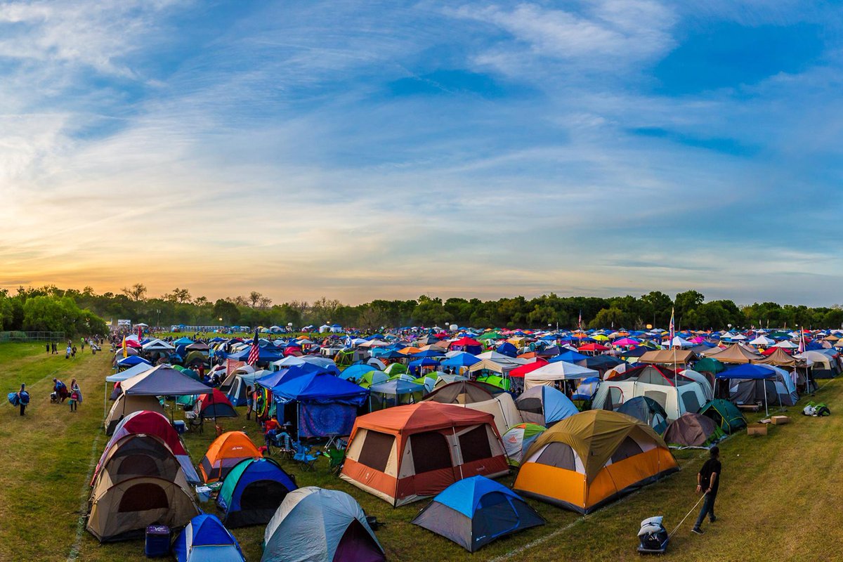 festpopusa's tweet photo. If you've never been camping at a music festival......do it. Add it to your bucket list.

Camping festivals provide an experience to escape from reality and fully indulge in the music.  #camping #CampingMusicFestivals #Checklist #musicfestivals #travel https://t.co/rm0EMbGjrn https://t.co/1zdL1FyzSj