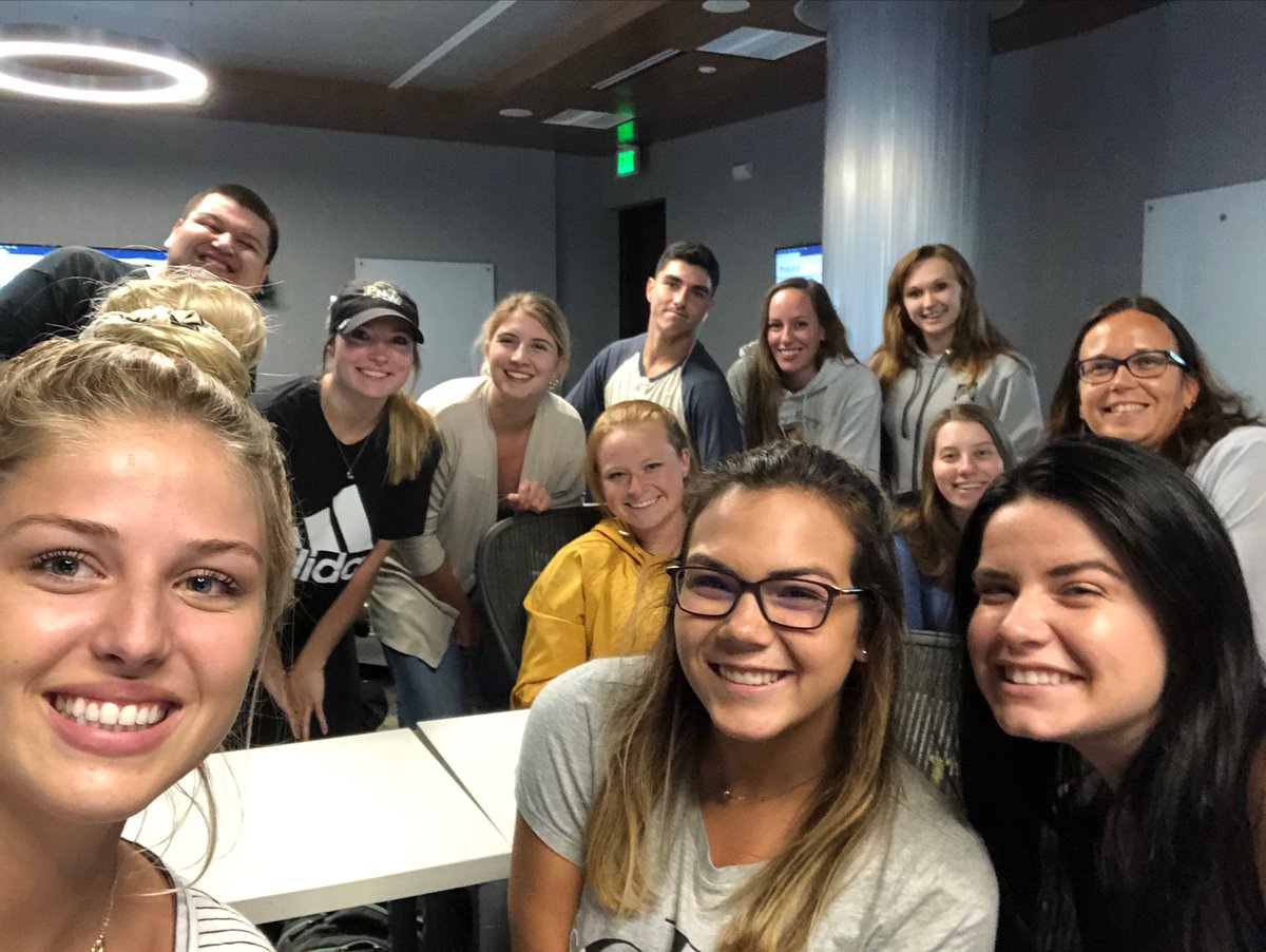 Future teachers rocking the house on our first day of class! #backtoschool ⁦@pnwchess⁩