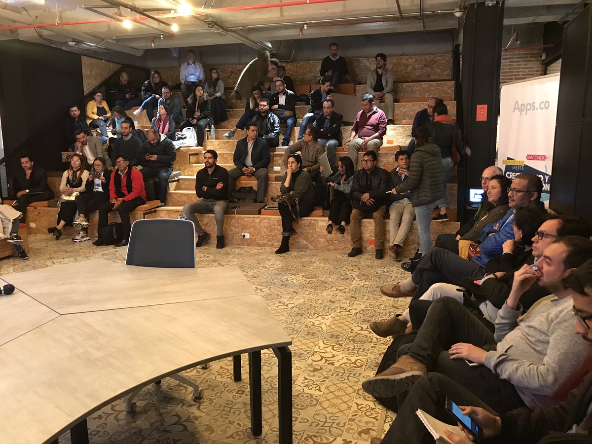 MacondoLab's tweet photo. #AEstaHora | #MacondoLab en alianza con la UT #MacondoPool junto con @Ministerio_TIC y su programa @AppsCo, socializan a los emprendedores la importancia que tienen las nuevas tecnologías e innovar en las empresas. Con los invitados especiales: Isabela De Avila y Felipe Ordóñez https://t.co/bJaCg7j9Hv