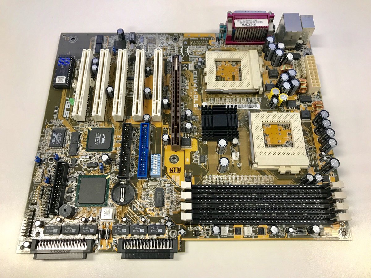 nostalgicpchar1's tweet photo. ASUS CUV4X-DLS
Dual Socket 370, Inbuilt SCSI, 4GB Ram Support
#asus #socket370 #motherboard #2cpu #dualcpu #gaming #retrogaming #retropc https://t.co/ogCiuT42ZH