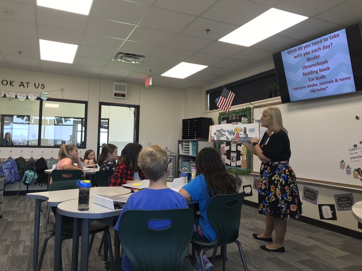 mrsmegwalker tweet media