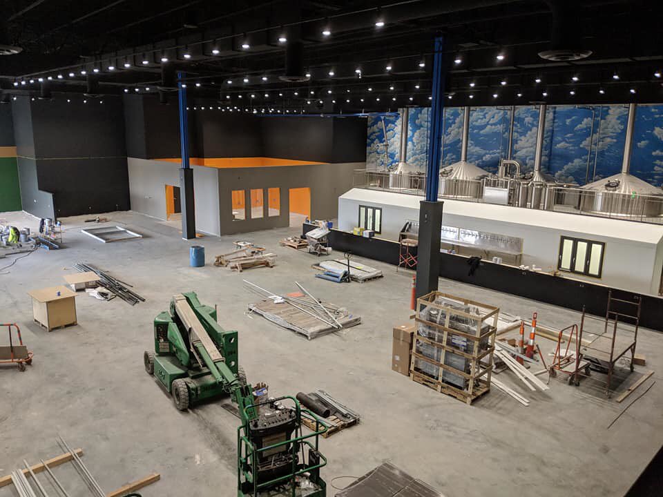 FatHeadsBeer's tweet photo. From breaking ground to a groundbreaking year. Join us as we go on a 365 day pic-crawl (our version of a pub crawl, but with photos)! Head over to our Facebook Page for additional photos.

Cheers to ONE year! 🍻 #FatHeadsBrewery #HeadOurWay https://t.co/vcHdmI4Ja3