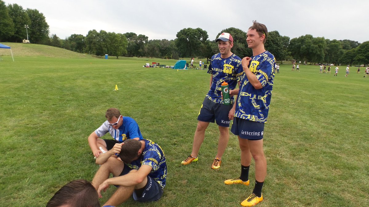 KUultimate's tweet photo. Chilled out at Cooler Classic ❄️ and got to send off our Seniors with one last tourney 🥏 @Cooler_Classic
-
-
-
#ultimate #bestd3ultimateteaminmichigan
#coolerclassic2019
#polltime #tentframe #ketteringbuilt
#cheesecurds #darwinisthebest
#breakmark #turningmoment https://t.co/C3nxHkFBKu