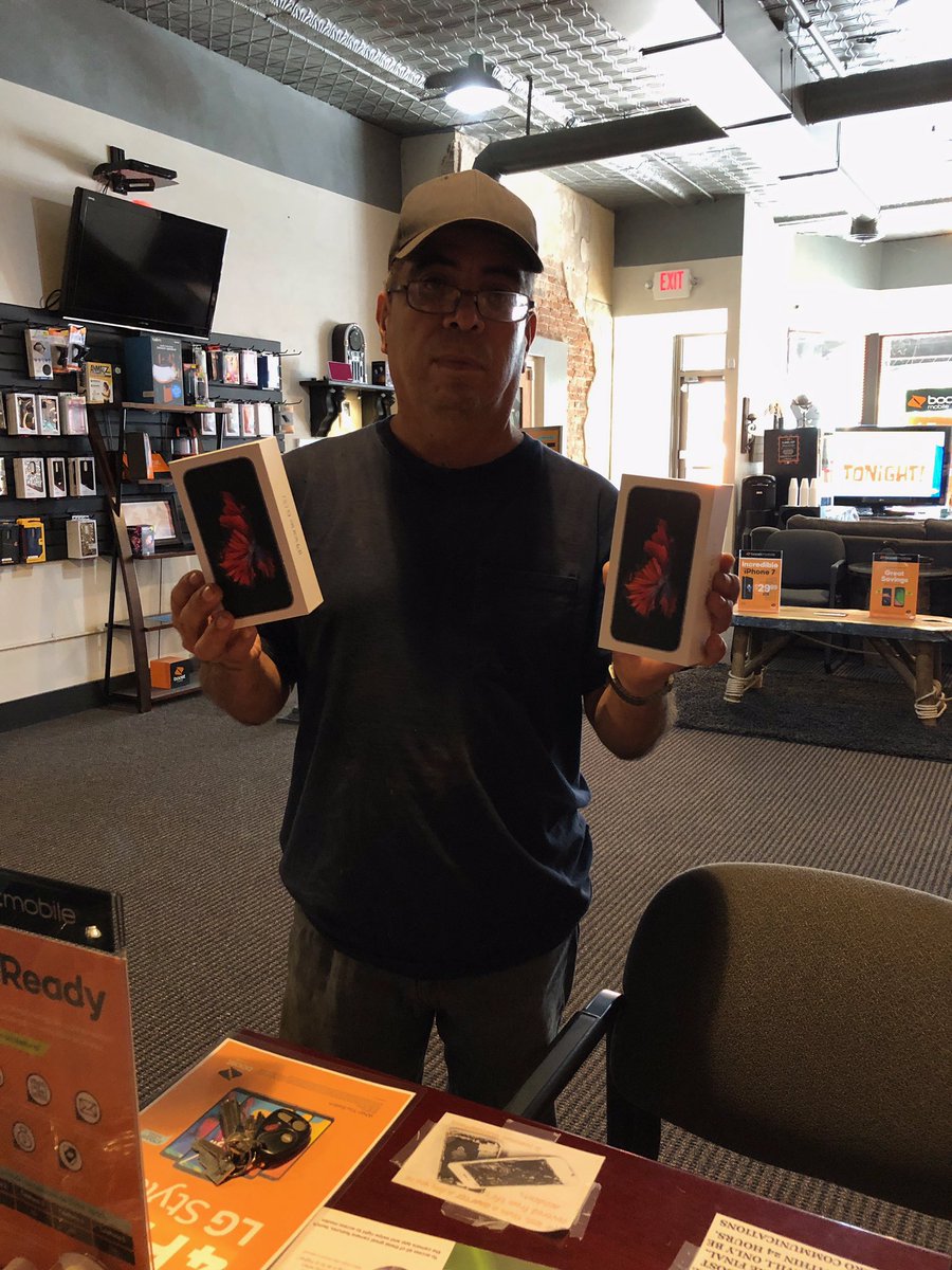 Happy customers making the switch from cricket taking advantage of our amazing promos !! <a href="/Boost_by_Falero/">Boost by Falero</a> <a href="/boostmobile/">Boost Mobile</a> @leslis_55 <a href="/michelleNWI/">Michelle Mosbauer</a> <a href="/jayleen_falero/">Jayleen Falero</a> <a href="/DeLaney_Norm/">Norman DeLaney</a> <a href="/DeLaney_Norm/">Norman DeLaney</a> <a href="/KellyPatron5/">Kelly Patron</a>