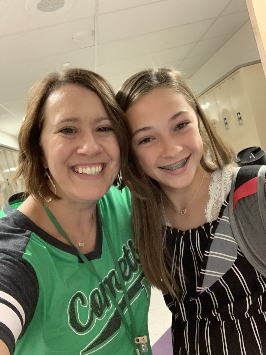 MrsLCham's tweet photo. Day 1 in the books!! Sent my youngest Comets off to 1st and 5th, found (&amp; possibly embarrassed) my sweet niece in the halls, &amp; met a ton of great new 8th grade faces all day!! I love the vibe of this Comet community &amp; am grateful to live &amp; serve in it! @MasonSchools @MMScomets https://t.co/6l8L3rn0Ik