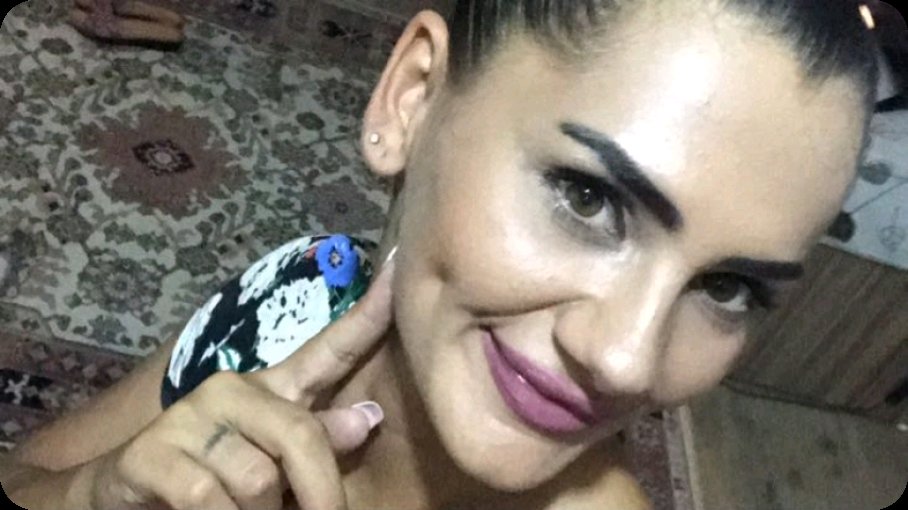 🔴 LIVE <a href="/ultraslanayca/">Ayça begen</a> on #YouNow younow.com/aycabegenn/191…