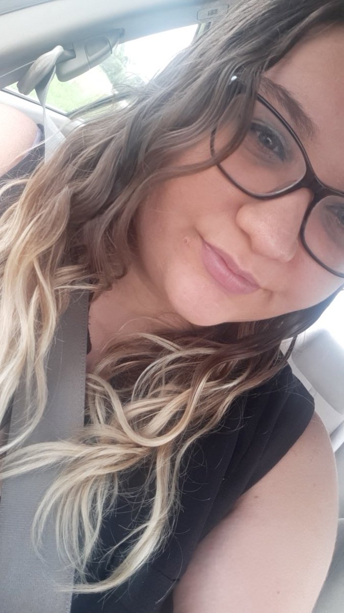 TickleMeGrayson's tweet photo. Happy Tuesday 💕

My first #tuesdayselfie in awhile.
It feels good to be back. 

Love you @EthanDolan and @GraysonDolan ❤

#DolanTwinsTuesday 
#tuesdayselfies https://t.co/fEzTFBTxUl