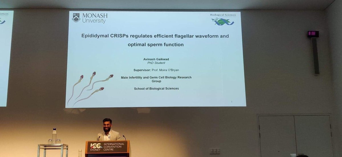 BBM_Wong's tweet photo. A big congratulations to @Avi1719 from #OBryanLab for his prestigious researcher award at #ESASRBAOTA2019. @MonashBiol @PostGradBiol @OBryanMoira #MonashGeneticsHealth #MonashFormFunction https://t.co/Pi5Ibv3Cm1