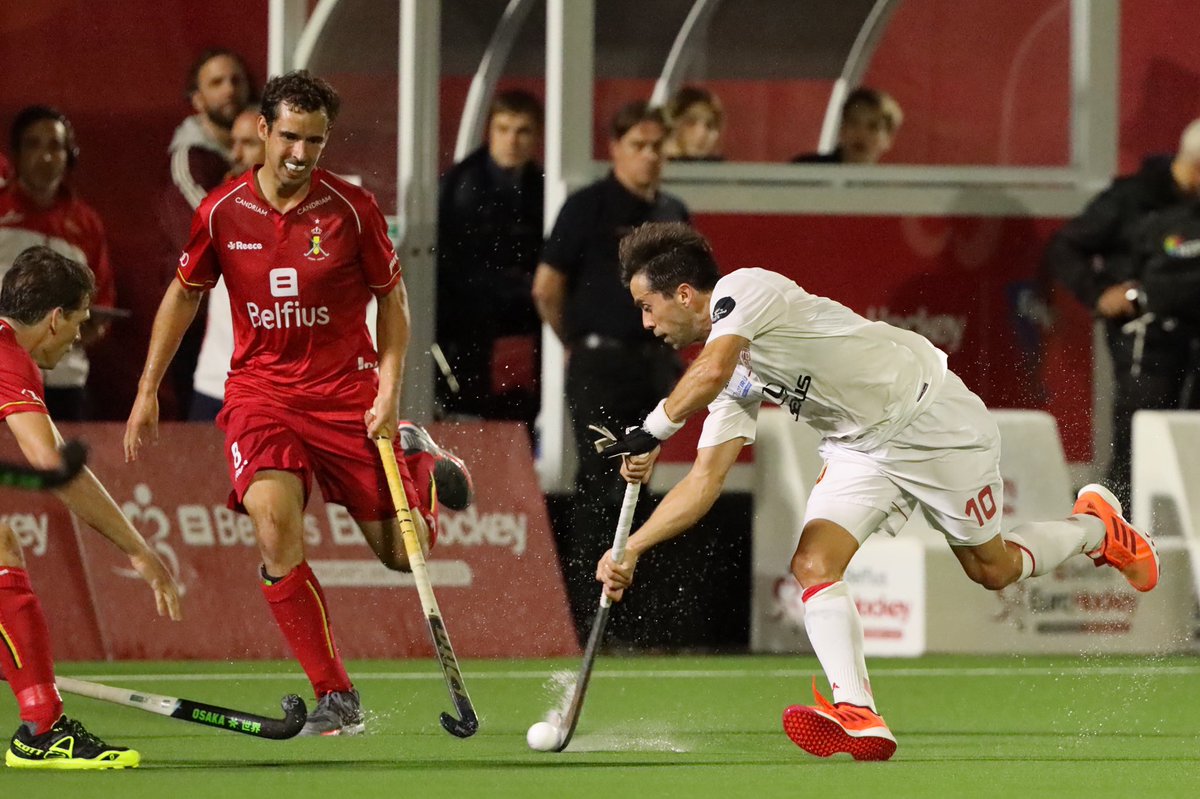 Amazing! We are in the semifinals of the European Cup!!