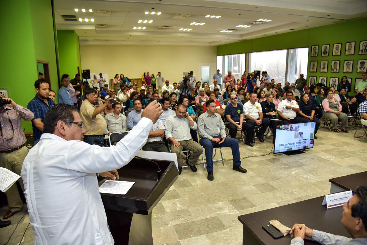 Mi sincero agradecimiento para todos los trabajadores del H. Ayuntamiento de Cajeme, por llevar a cabo sus funciones con excelencia y dedicación, gracias al apoyo de todos y cada uno de ustedes, estamos avanzando en este gran proyecto de lograr un Cajeme al 100.
¡Enhorabuena!