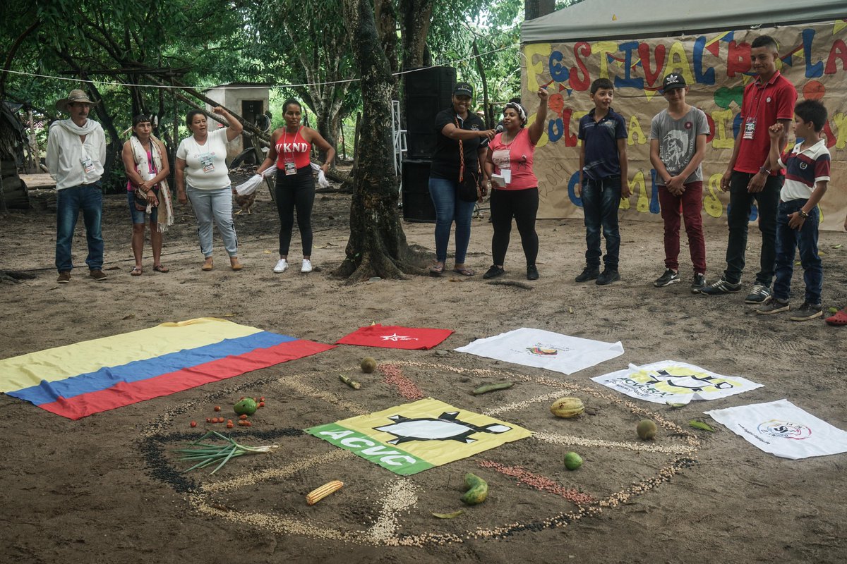RestitucionC's tweet photo. RT PBIColombia: Este fin de semana acompañamos a ACVCRAN en el Tercer Festival de la Cultura y Dignidad Campesina en Cañabraval Bajo, se celebró el patrimonio cultural campesino y reivindicó el reconocimiento del campesinado colombiano como sujeto políti… https://t.co/8zlJC7qxQh
