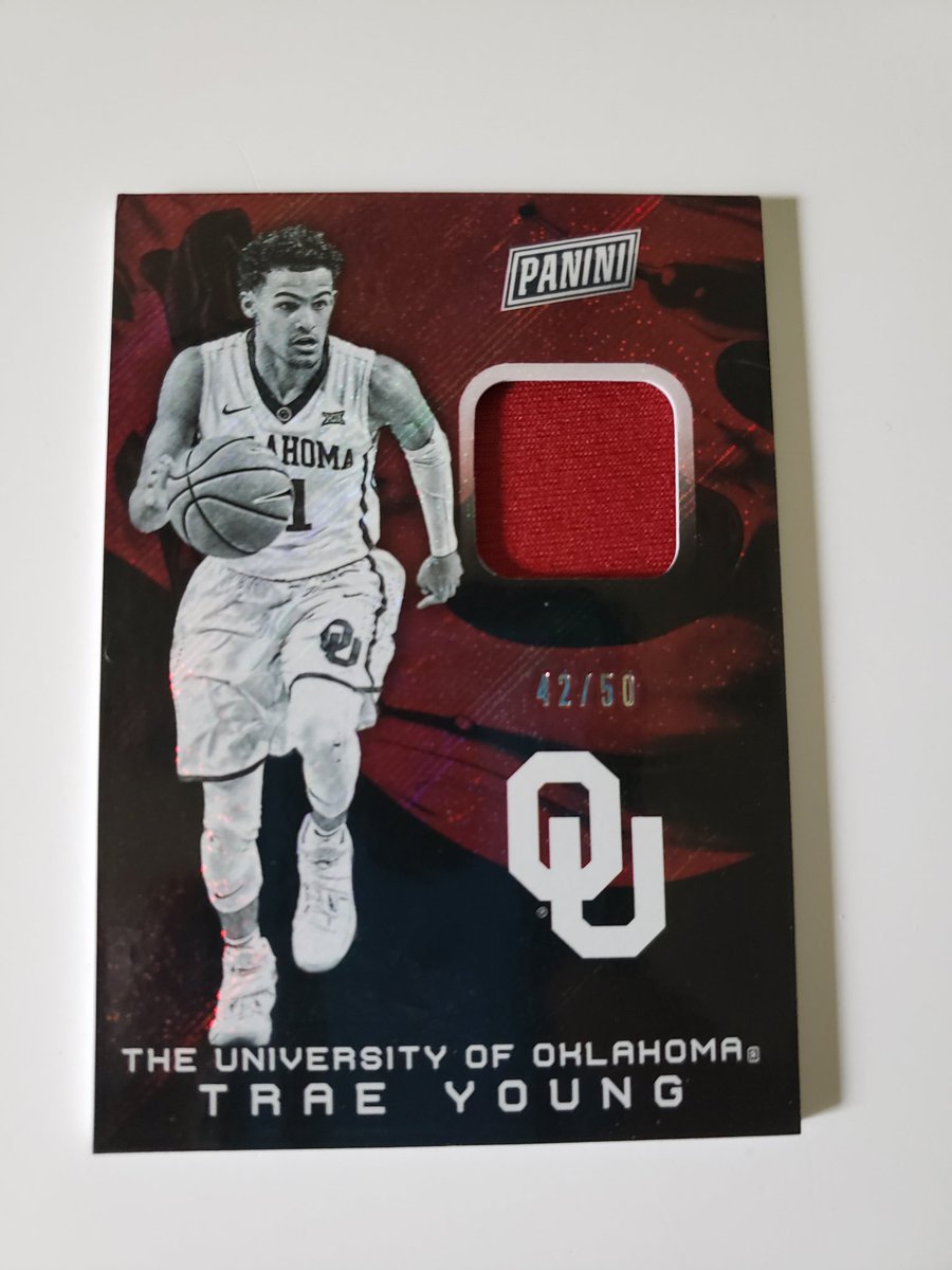 Jhook_83's tweet image. @midwestboxbreak 🔥🔥 #SilverPack #Hitties