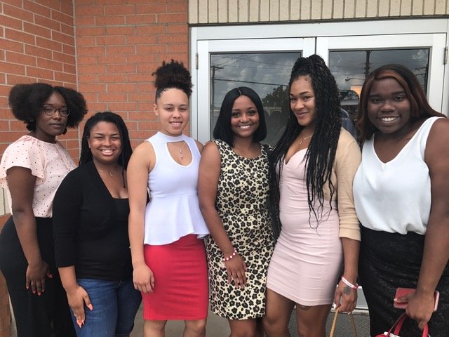 WileyUniversity's tweet photo. Juntos, Wildcats! Students smile brightly as they enjoy fellowship just after today's Fall Convocation in the Julius S. Scott Sr. Chapel. 
#Juntos #Itsonlyjustthebeginning #wildaboutwiley #goforthinspired #fallconvocation2019 https://t.co/3NJNS3gFqu