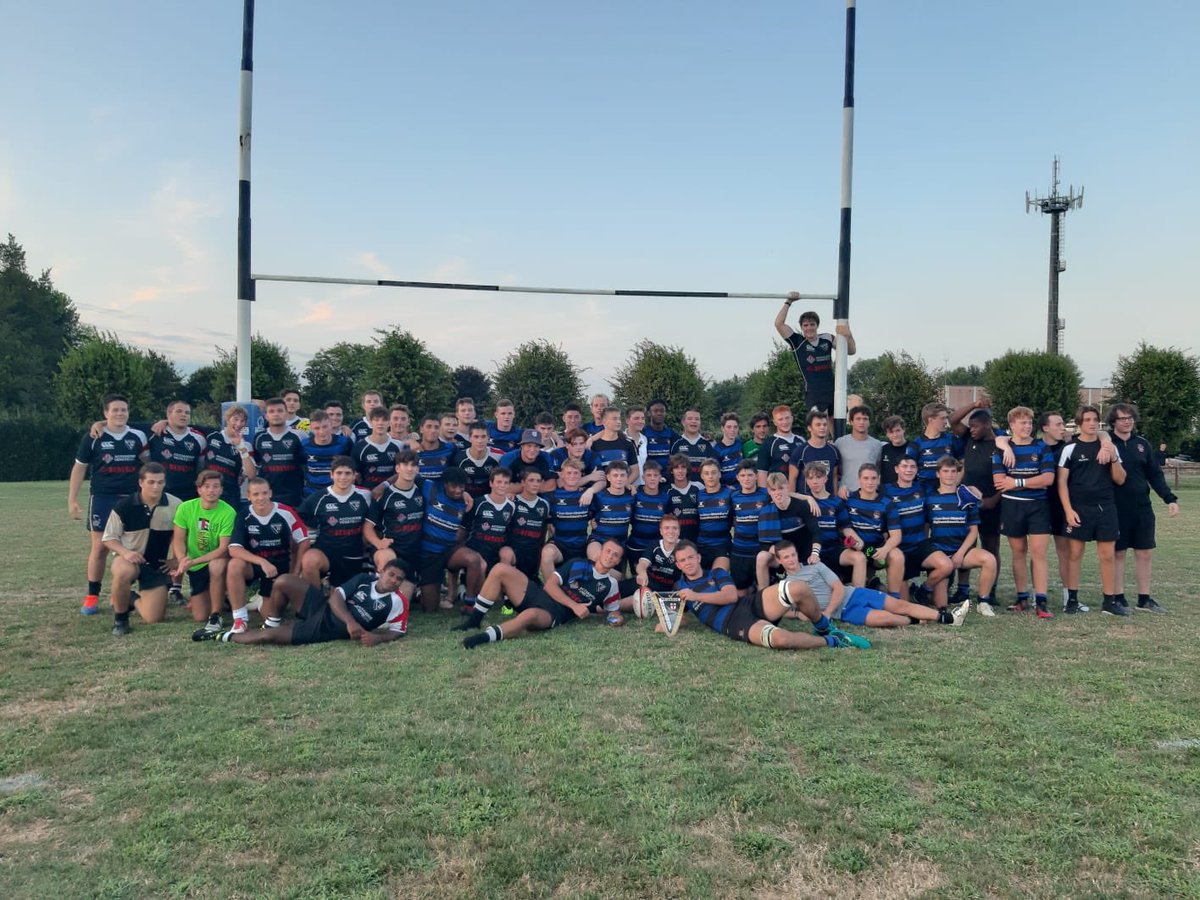 dulwichrugby's tweet photo. Cont. Great to see the shared values Of rugby around the world. A fantastic week for the boys. ⚫️🔵 https://t.co/LBfk5XAyw9
