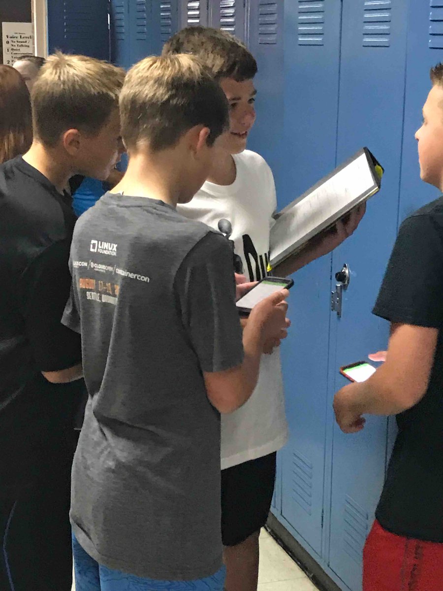 ThompsonR2J's tweet photo. Today is the first day of school for 7th and 8th graders at Turner Middle School. 
Here are a few shots from the campus. 
#2019Back2School
#TurnerMiddleSchool
#WeAreThompson
#ThompsonSchools https://t.co/KwwZ9NjPrr