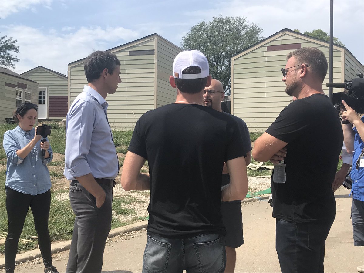 .@BetoORourke: I’m here because of @JasonKander. He’s somebody that has been so inspiring to me. His lead is one I’ve wanted to follow #2020Election #BetoORourke #veterans #2020dems